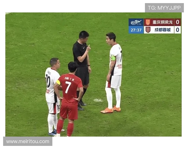 中超最新积分榜:申花逆袭脱离垫底泰山苦战仍居第八津门虎继续垫底陷入困境 中超最新积分榜:申花逆袭脱离垫底泰山苦战仍居第八津门虎继续垫底陷入困境