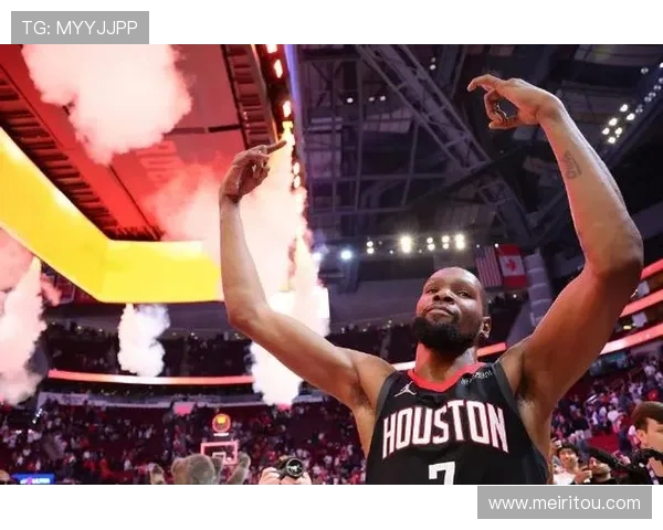 杜兰特连续两场高强度出战81分钟再显超人表现引发关注